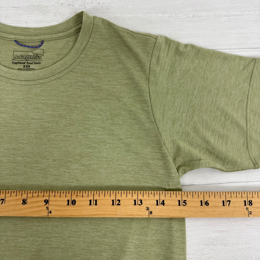 Patagonia Capilene Cool Daily Shirt Womens XXS Green Heather Hiking Tee Outdoor - Picture 10 of 13